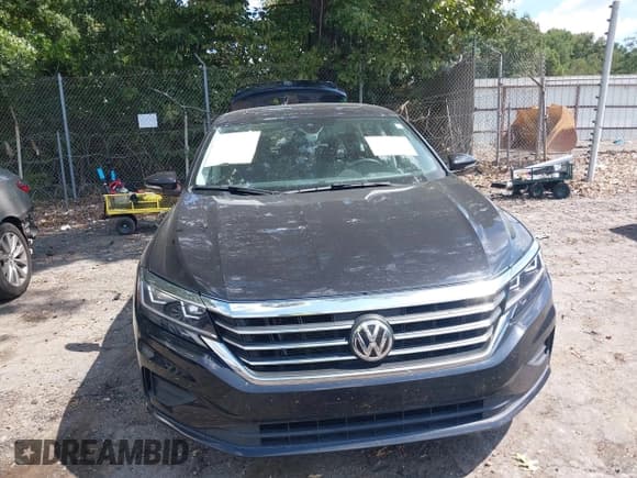 ✅ 2021 Volkswagen Passat SE • VIN: 1VWSA7A35MC000343 • Lot: 43192870. Wystawiony na IAAI z przebiegiem 83 651 mil. Bezpłatny archiwum sprzedaży aukcyjnych z USA i szczegółowy raport historii pojazdu na DreamBid. Zdjęcie 13.