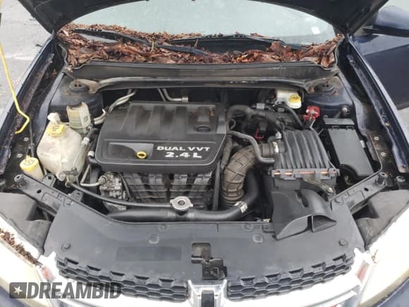 ✅ 2013 Dodge Avenger SXT • VIN: 1C3CDZCB6DN707362 • Лот: 86914244. Опубликован ранее на Copart с пробегом 165 479 миль. Бесплатный доступ к архиву аукционных продаж из США и подробный отчёт об истории автомобиля на DreamBid. Изображение 11.