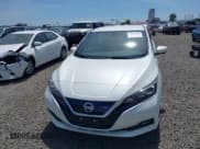 ✅ 2021 Nissan LEAF SV • VIN: 1N4AZ1CV0MC556505 • Lot: 42438895. Wystawiony na IAAI z przebiegiem 20 249 mil. Bezpłatny archiwum sprzedaży aukcyjnych z USA i szczegółowy raport historii pojazdu na DreamBid. Zdjęcie 12.