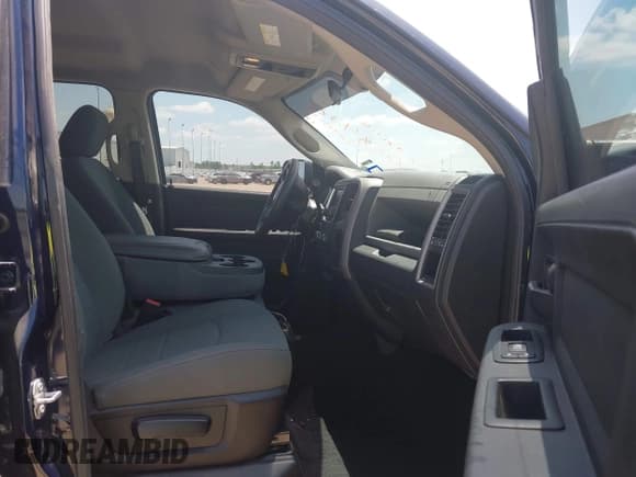 ✅ 2018 Ram 2500 Tradesman • VIN: 3C6UR5CJ2JG259800 • Лот: 42784726. Опубликован ранее на IAAI с пробегом 126 557 миль. Бесплатный доступ к архиву аукционных продаж из США и подробный отчёт об истории автомобиля на DreamBid. Изображение 5.