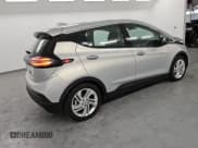 ✅ 2023 Chevrolet Bolt EV 1LT • VIN: 1G1FW6S01P4196776 • Lot: 81855234. Wystawiony na Copart z przebiegiem 17 946 mil. Bezpłatny archiwum sprzedaży aukcyjnych z USA i szczegółowy raport historii pojazdu na DreamBid. Zdjęcie 3.