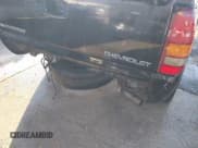 ✅ 2002 Chevrolet Silverado 1500 LS • VIN: 2GCEC19V421175103 • Lot: 43578630. Wystawiony na IAAI z przebiegiem 329 179 mil. Bezpłatny archiwum sprzedaży aukcyjnych z USA i szczegółowy raport historii pojazdu na DreamBid. Zdjęcie 12.