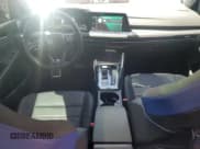 ✅ 2024 Volkswagen Golf R • VIN: WVWEB7CD7RW112652 • Lot: 66186015. Wystawiony na Copart z przebiegiem 9 685 mil. Bezpłatny archiwum sprzedaży aukcyjnych z USA i szczegółowy raport historii pojazdu na DreamBid. Zdjęcie 7.