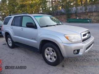 ✅ 2006 Toyota 4Runner SR5 • VIN: JTEBT14R560061931 • Lot: 43197445. Wystawiony na IAAI z przebiegiem 160 816 mil. Bezpłatny archiwum sprzedaży aukcyjnych z USA i szczegółowy raport historii pojazdu na DreamBid. Zdjęcie 1.