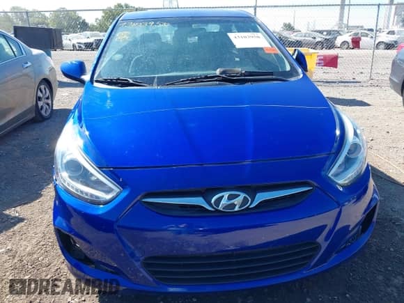 2014 Hyundai Accent GLS с VIN KMHCU4AE7EU618642, выставлен на аукционе IAAI как лот 43103950 с пробегом 87 702 миль миль и . История ставок и продаж доступна на DreamBid. Изображение 12.