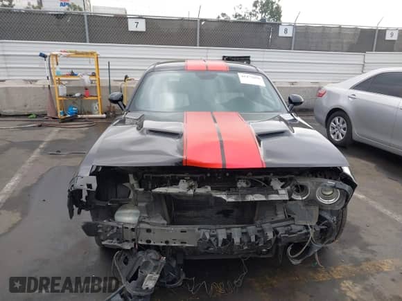 2015 Dodge Challenger R/T Plus with VIN 2C3CDZBT6FH924089, listed as a IAAI auction lot 41472696 with 87,089 mi miles and . Bid and sale history available at DreamBid. Image 13.