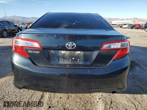 ✅ 2012 Toyota Camry XLE • VIN: 4T4BF1FK2CR172101 • Лот: 87482145. Опубликован ранее на Copart с пробегом 180 743 миль. Бесплатный доступ к архиву аукционных продаж из США и подробный отчёт об истории автомобиля на DreamBid. Изображение 6.
