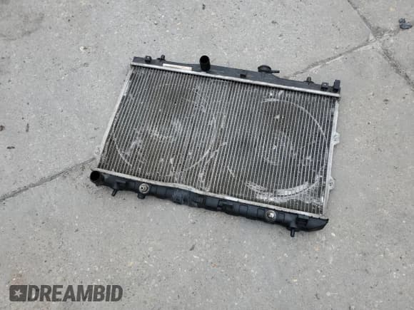 ✅ 2019 Dodge Challenger R/T • VIN: 2C3CDZBT5KH570821 • Lot: 67335804. Wystawiony na Copart z przebiegiem 84 813 mil. Bezpłatny archiwum sprzedaży aukcyjnych z USA i szczegółowy raport historii pojazdu na DreamBid. Zdjęcie 12.