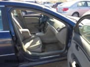 ✅ 2008 Saturn Aura XE • VIN: 1G8ZS57B38F242158 • Lot: 43606220. Listed on IAAI with 221,850 mi. Free auction sales archive from the USA and detailed vehicle history report at DreamBid. Image 5.