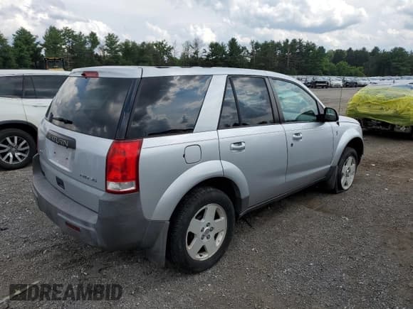 ✅ 2004 Saturn VUE V6 • VIN: 5GZCZ63444S807649 • Lot: 63202255. Wystawiony na Copart z przebiegiem 107 896 mil. Bezpłatny archiwum sprzedaży aukcyjnych z USA i szczegółowy raport historii pojazdu na DreamBid. Zdjęcie 3.