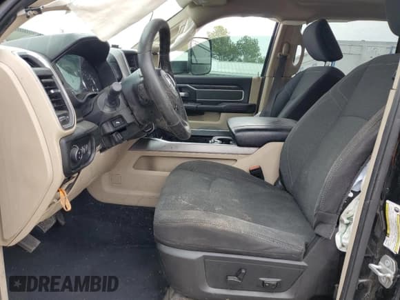 ✅ 2019 Ram 2500 Big Horn • VIN: 3C6UR5MJ8KG623041 • Lot: 43968905. Listed on Copart with Not provided. Free auction sales archive from the USA and detailed vehicle history report at DreamBid. Image 7.