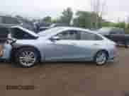 2018 Chevrolet Malibu LT z VIN 1G1ZD5ST8JF206058, wystawiony jako IAAI lot #43398224 z przebiegiem 38 674 mil mil oraz . Historia ofert i sprzedaży dostępna na DreamBid. Obrazek 13.