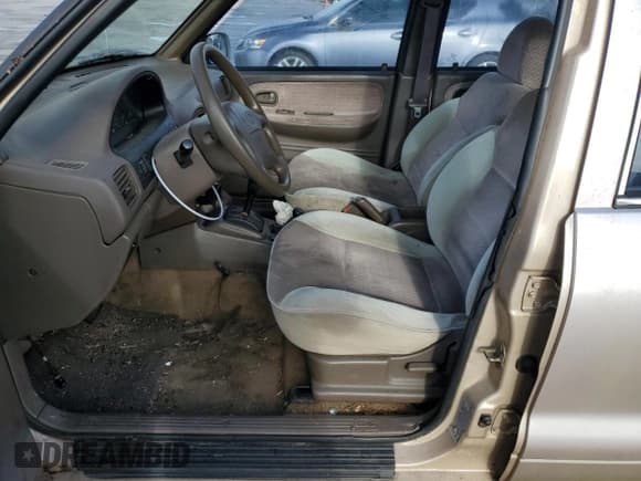 ✅ 1997 Kia Sportage • VIN: KNDJA7235V5538866 • Lot: 79728424. Wystawiony na Copart z przebiegiem 117 230 mil. Bezpłatny archiwum sprzedaży aukcyjnych z USA i szczegółowy raport historii pojazdu na DreamBid. Zdjęcie 7.