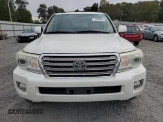 ✅ 2013 Toyota Land Cruiser • VIN: JTMHY7AJ7D4015847 • Lot: 78233964. Listed on Copart with 157,298 mi. Free auction sales archive from the USA and detailed vehicle history report at DreamBid. Image 5.