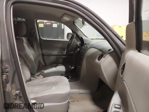 ✅ 2009 Chevrolet HHR LS • VIN: 3GNCA13B29S612047 • Lot: 43772840. Wystawiony na IAAI z przebiegiem 95 405 mil. Bezpłatny archiwum sprzedaży aukcyjnych z USA i szczegółowy raport historii pojazdu na DreamBid. Zdjęcie 5.