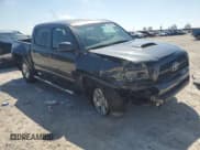 ✅ 2011 Toyota Tacoma • VIN: 5TFLU4EN4BX006729 • Lot: 56919605. Listed on Copart with 392,495 mi. Free auction sales archive from the USA and detailed vehicle history report at DreamBid. Image 4.