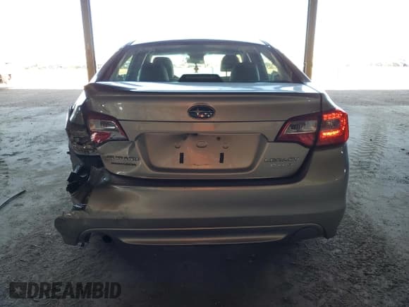 ✅ 2017 Subaru Legacy • VIN: 4S3BNAB6XH3047239 • Лот: 84409565. Опубликован ранее на Copart с пробегом 127 897 миль. Бесплатный доступ к архиву аукционных продаж из США и подробный отчёт об истории автомобиля на DreamBid. Изображение 6.