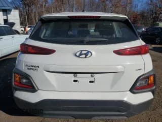 ✅ 2019 Hyundai Kona SE • VIN: KM8K1CAA5KU300865 • Лот: 79902704. Опубликован ранее на Copart с пробегом 138 396 миль. Бесплатный доступ к архиву аукционных продаж из США и подробный отчёт об истории автомобиля на DreamBid. Изображение 6.
