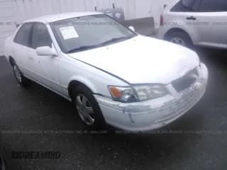 ✅ 2000 Toyota Camry LE • VIN: 4T1BG22K7YU982561 • Lot: 24547952. Wystawiony na IAAI z przebiegiem 283 780 mil. Bezpłatny archiwum sprzedaży aukcyjnych z USA i szczegółowy raport historii pojazdu na DreamBid. Zdjęcie 1.