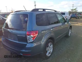 ✅ 2009 Subaru Forester X • VIN: JF2SH63639H783271 • Lot: 43754686. Wystawiony na IAAI z przebiegiem 135 789 mil. Bezpłatny archiwum sprzedaży aukcyjnych z USA i szczegółowy raport historii pojazdu na DreamBid. Zdjęcie 4.