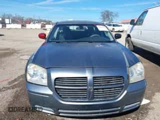 2006 Dodge Magnum с VIN 2D4FV47V76H364475, выставлен на аукционе IAAI как лот 41663619 с пробегом 279 555 миль миль и . История ставок и продаж доступна на DreamBid. Изображение 6.