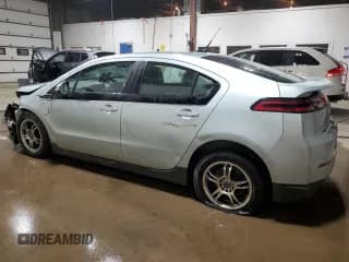 ✅ 2013 Chevrolet Volt • VIN: 1G1RB6E45DU116690 • Lot: 83862314. Wystawiony na Copart z przebiegiem 126 980 mil. Bezpłatny archiwum sprzedaży aukcyjnych z USA i szczegółowy raport historii pojazdu na DreamBid. Zdjęcie 2.
