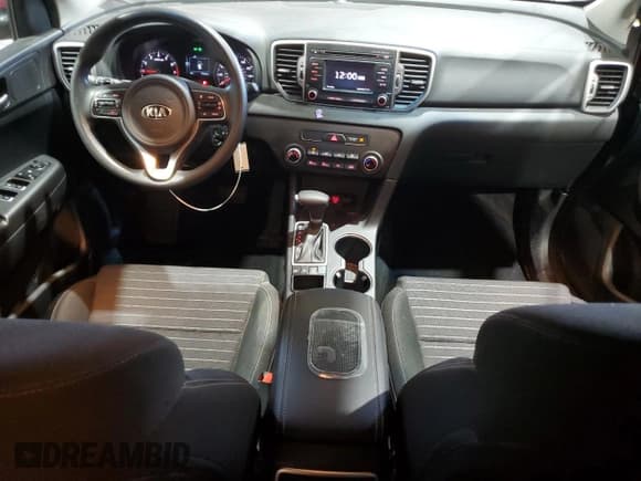 ✅ 2018 Kia Sportage LX • VIN: KNDPMCAC0J7399773 • Lot: 80350735. Listed on Copart with 47,960 mi. Free auction sales archive from the USA and detailed vehicle history report at DreamBid. Image 8.