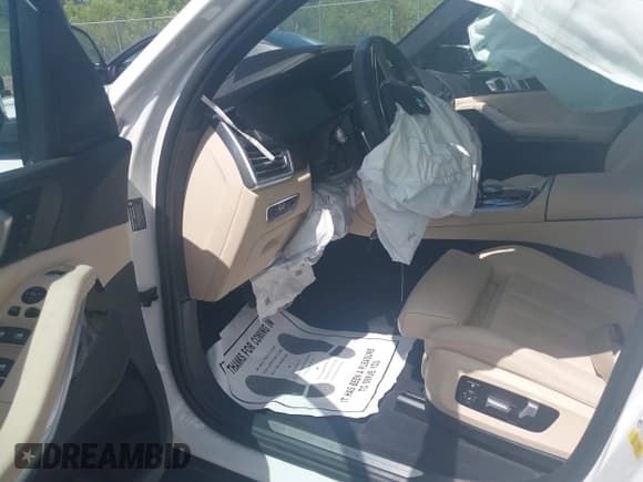 ✅ 2020 BMW X5 sDrive40i • VIN: 5UXCR4C09L9C22141 • Lot: 42624577. Wystawiony na IAAI z przebiegiem Nie podano. Bezpłatny archiwum sprzedaży aukcyjnych z USA i szczegółowy raport historii pojazdu na DreamBid. Zdjęcie 5.