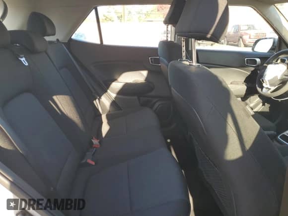 ✅ 2020 Hyundai Venue SE • VIN: KMHRB8A35LU044979 • Lot: 90446165. Listed on Copart with 14,381 mi miles. Access the free auction sales archive from the USA and view a detailed vehicle history report at DreamBid. Image 11.