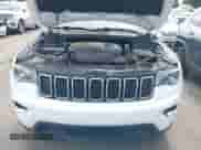2018 Jeep Grand Cherokee Altitude z VIN 1C4RJFAGXJC504400, wystawiony jako IAAI lot #43318140 z przebiegiem 100 572 mil mil oraz . Historia ofert i sprzedaży dostępna na DreamBid. Obrazek 10.