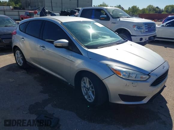 ✅ 2017 Ford Focus SE • VIN: 1FADP3K27HL283722 • Lot: 43596703. Listed on IAAI with 69,676 mi. Free auction sales archive from the USA and detailed vehicle history report at DreamBid. Image 1.