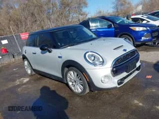 2017 MINI Hardtop Cooper S with VIN WMWXP7C34H3B94681, listed as a IAAI auction lot 40990995 with 62,395 mi miles and . Bid and sale history available at DreamBid. Image 1.