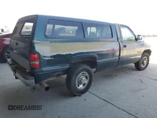 ✅ 1994 Dodge RAM • VIN: 1B7KC26C6RS530696 • Лот: 80610455. Опубликован ранее на Copart с пробегом 123 403 миль. Бесплатный доступ к архиву аукционных продаж из США и подробный отчёт об истории автомобиля на DreamBid. Изображение 3.