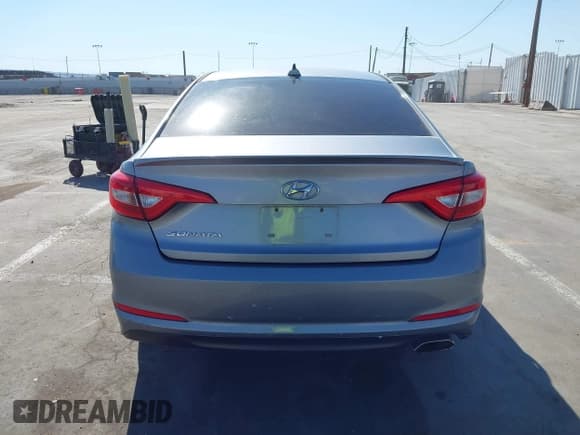 ✅ 2017 Hyundai Sonata 2.4L • VIN: 5NPE24AF1HH491347 • Lot: 43126346. Listed on IAAI with 124,651 mi. Free auction sales archive from the USA and detailed vehicle history report at DreamBid. Image 16.