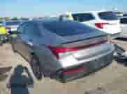 2025 Hyundai Elantra SEL Sport with VIN KMHLM4DG8SU971898, listed as a IAAI auction lot 43142927 with 6,212 mi miles and . Bid and sale history available at DreamBid. Image 3.