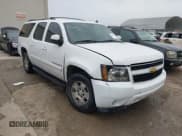 ✅ 2008 Chevrolet Suburban 3LT • VIN: 3GNFC16048G203258 • Lot: 41862914. Listed on IAAI with 298,106 mi. Free auction sales archive from the USA and detailed vehicle history report at DreamBid. Image 1.