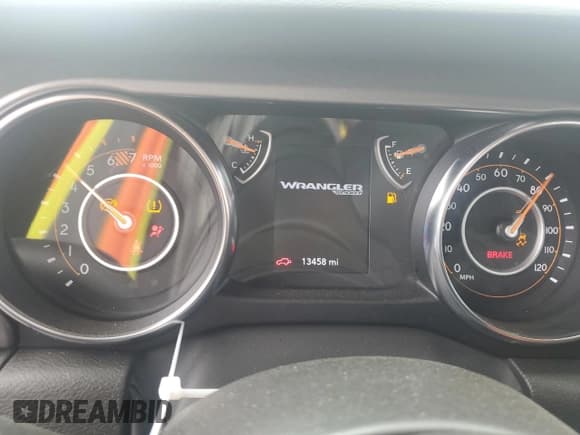 ✅ 2022 Jeep Wrangler Sport S • VIN: 1C4GJXAN6NW240303 • Лот: 71310864. Опубликован ранее на Copart с пробегом 13 458 миль. Бесплатный доступ к архиву аукционных продаж из США и подробный отчёт об истории автомобиля на DreamBid. Изображение 9.