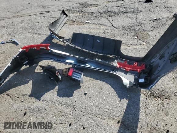 ✅ 2024 Hyundai Sonata N Line • VIN: KMHL54JC7RA391102 • Lot: 81656805. Listed on Copart with 15,541 mi. Free auction sales archive from the USA and detailed vehicle history report at DreamBid. Image 12.