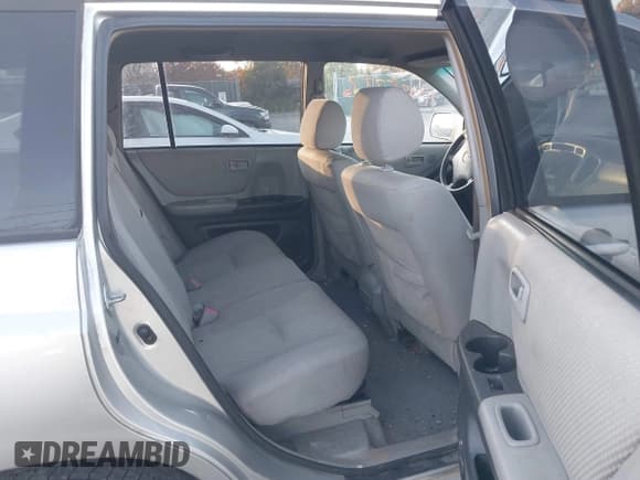 ✅ 2006 Toyota Highlander w/3rd Row • VIN: JTEDP21A660111706 • Лот: 43485322. Опубликован ранее на IAAI с пробегом 242 669 миль. Бесплатный доступ к архиву аукционных продаж из США и подробный отчёт об истории автомобиля на DreamBid. Изображение 8.
