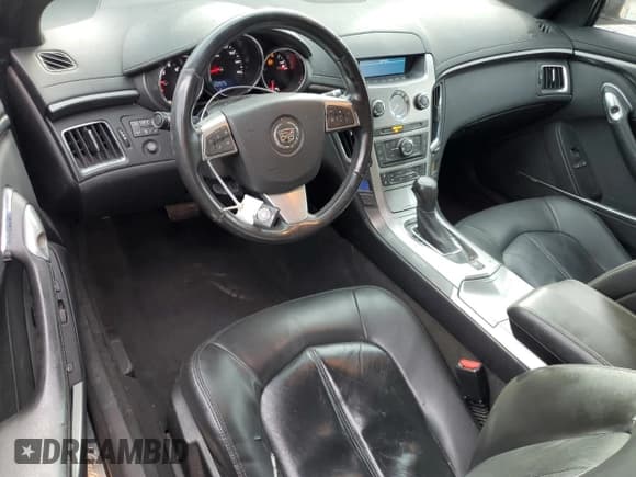 ✅ 2012 Cadillac CTS • VIN: 1G6DC1E32C0127633 • Лот: 92807175. Опубликован ранее на Copart с пробегом 162 079 миль. Бесплатный доступ к архиву аукционных продаж из США и подробный отчёт об истории автомобиля на DreamBid. Изображение 8.