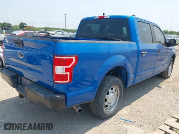 ✅ 2019 Ford F-150 XL • VIN: 1FTEW1C57KKC99981 • Lot: 42264398. Wystawiony na IAAI z przebiegiem 91 409 mil. Bezpłatny archiwum sprzedaży aukcyjnych z USA i szczegółowy raport historii pojazdu na DreamBid. Zdjęcie 4.