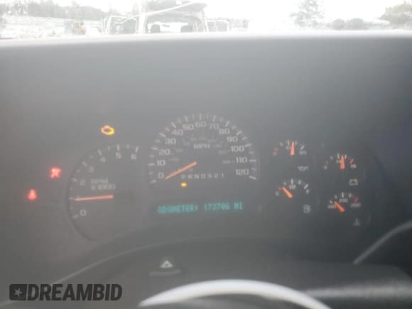 ✅ 2006 Chevrolet Silverado 1500 Work Truck • VIN: 3GCEC14X26G262097 • Лот: 81327164. Опубликован ранее на Copart с пробегом 172 706 миль. Бесплатный доступ к архиву аукционных продаж из США и подробный отчёт об истории автомобиля на DreamBid. Изображение 9.