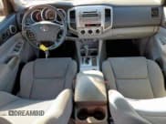 ✅ 2011 Toyota Tacoma PreRunner • VIN: 5TFJU4GN2BX011979 • Lot: 91303405. Listed on Copart with 235,826 mi. Free auction sales archive from the USA and detailed vehicle history report at DreamBid. Image 8.