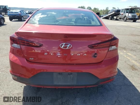 ✅ 2019 Hyundai Elantra SE • VIN: 5NPD74LF5KH454125 • Lot: 72025255. Listed on Copart with 88,906 mi. Free auction sales archive from the USA and detailed vehicle history report at DreamBid. Image 6.