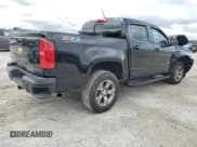 ✅ 2018 Chevrolet Colorado 4WD Z71 • VIN: 1GCGTDEN2J1213450 • Лот: 70975404. Опубликован ранее на Copart с пробегом 46 307 миль. Бесплатный доступ к архиву аукционных продаж из США и подробный отчёт об истории автомобиля на DreamBid. Изображение 3.