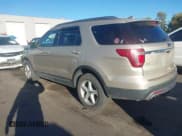 ✅ 2017 Ford Explorer XLT • VIN: 1FM5K8DH8HGA03550 • Lot: 43462149. Wystawiony na IAAI z przebiegiem 160 925 mil. Bezpłatny archiwum sprzedaży aukcyjnych z USA i szczegółowy raport historii pojazdu na DreamBid. Zdjęcie 3.