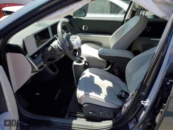 2023 Hyundai Ioniq 5 SEL z VIN KM8KNDAF0PU207118, wystawiony jako Copart lot #61238224 z przebiegiem 13 895 mil mil oraz Szkoda całkowita • Salvage title. Historia ofert i sprzedaży dostępna na DreamBid. Obrazek 7.