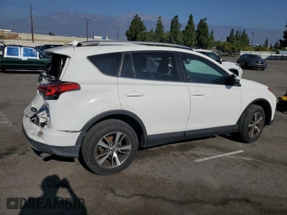 ✅ 2016 Toyota RAV4 XLE • VIN: 2T3WFREV6GW267201 • Lot: 91704175. Wystawiony na Copart z przebiegiem 69 503 mil. Bezpłatny archiwum sprzedaży aukcyjnych z USA i szczegółowy raport historii pojazdu na DreamBid. Zdjęcie 3.