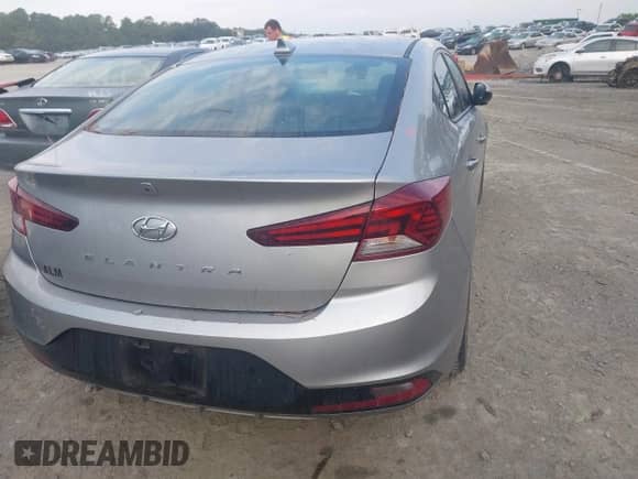 2020 Hyundai Elantra SEL with VIN 5NPD84LF5LH569659, listed as a IAAI auction lot 42985158 with 97,469 mi miles and . Bid and sale history available at DreamBid. Image 4.