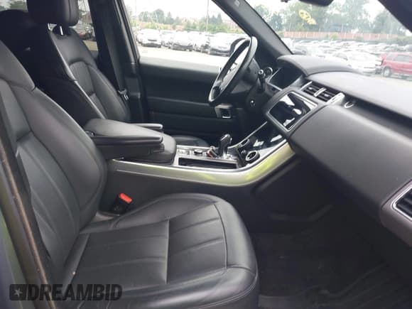 ✅ 2020 Land Rover Range Rover Sport HSE • VIN: SALWR2SU8LA894302 • Lot: 42886495. Listed on IAAI with 63,873 mi. Free auction sales archive from the USA and detailed vehicle history report at DreamBid. Image 5.